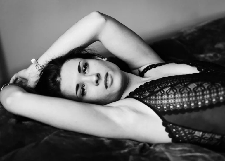 Portrait en séance boudoir à Périgueux