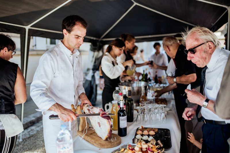 Traiteur SARL Bouffier découpe - Mariage à Brantôme