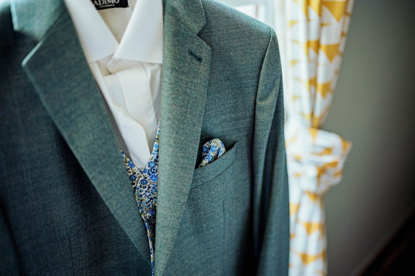 Costume vert Wilvorst - Jose Da Cunha Bordeaux - mariage au Domaine de la Vallade