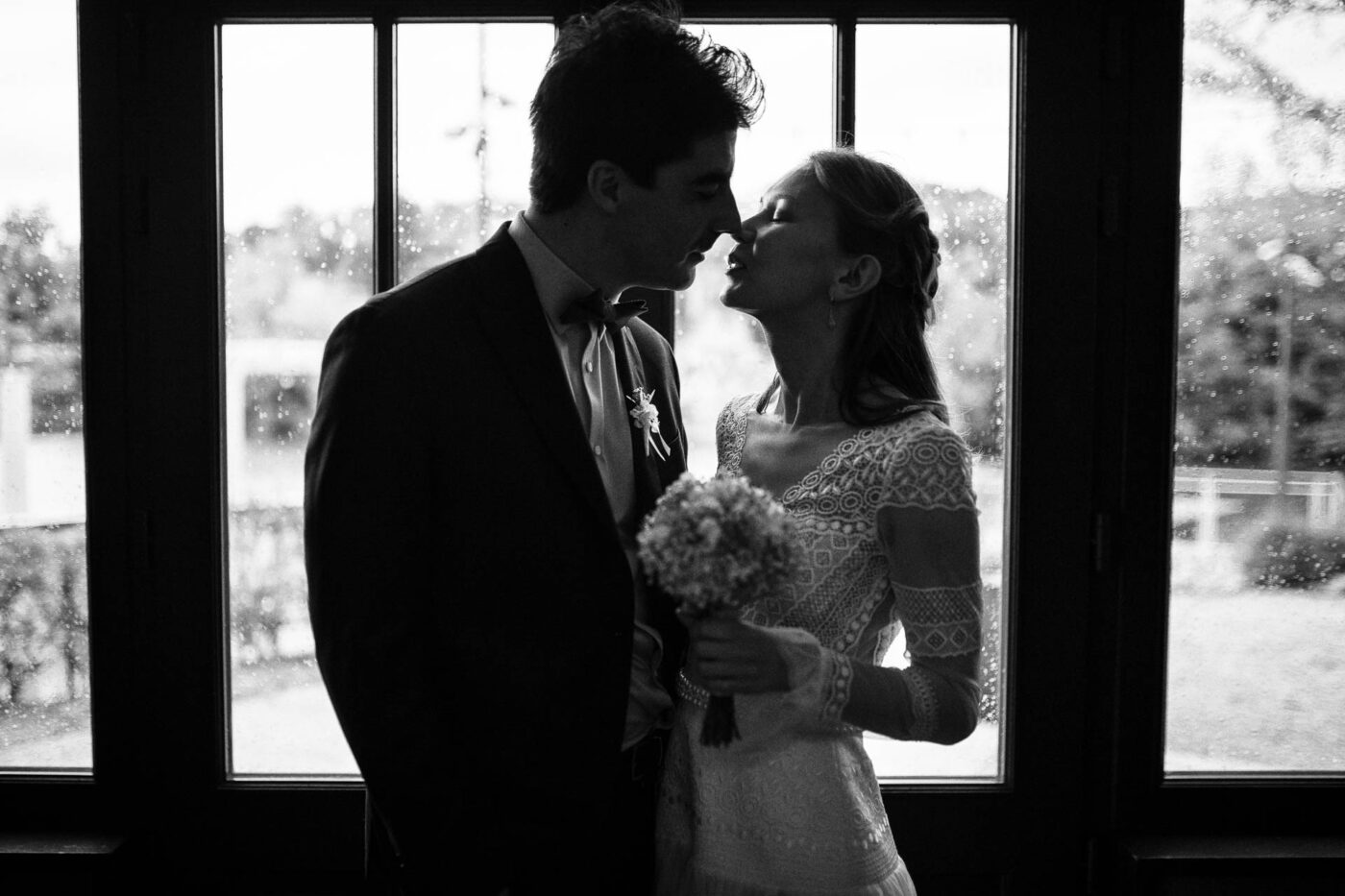 Séance couple en noir et blance Périgueux par Alexis lang photographie
